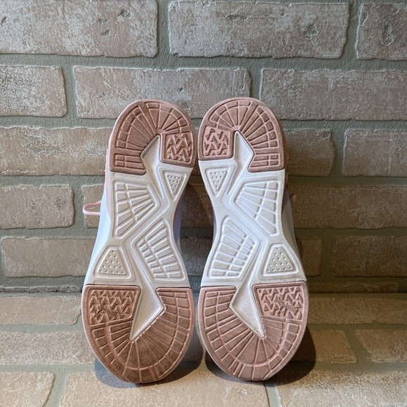 Puma Women’s Amare Pink & White Sneakers Size 8 - Picture 8 of 9